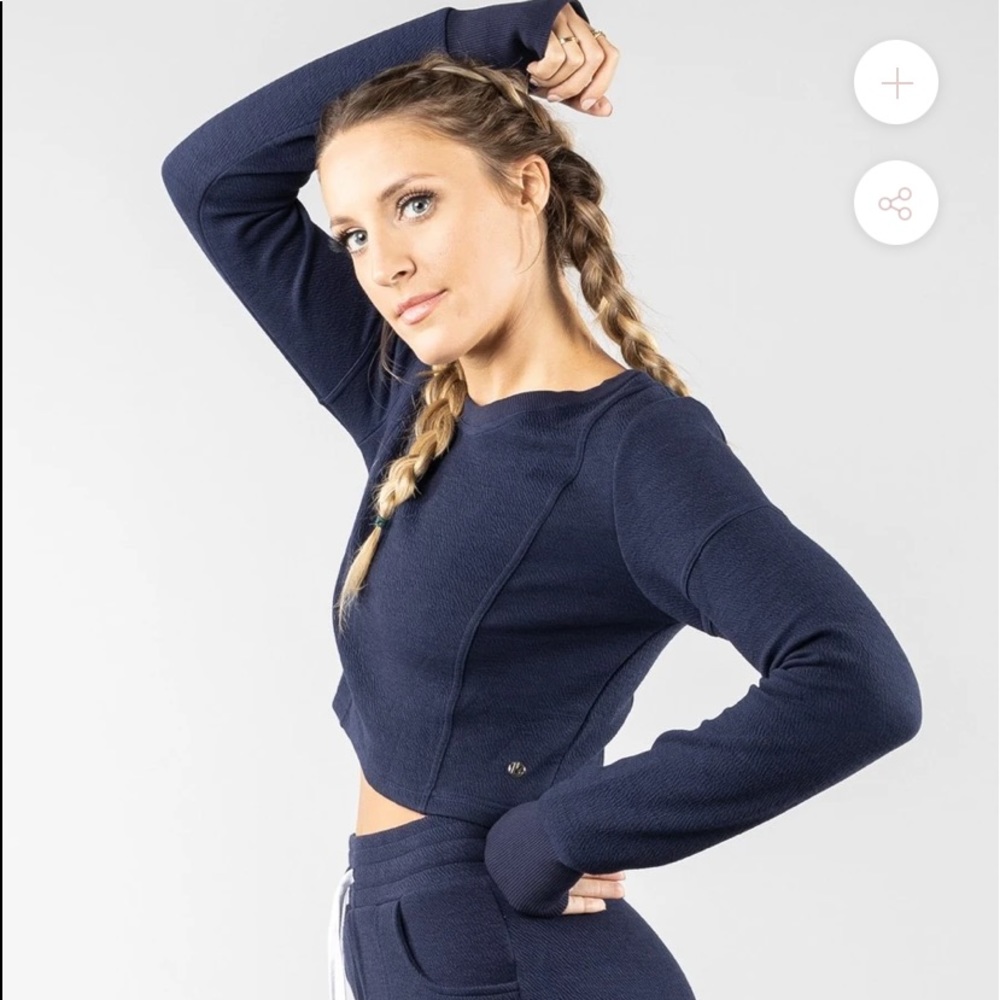 Buffbunny Gild Digger Pullover